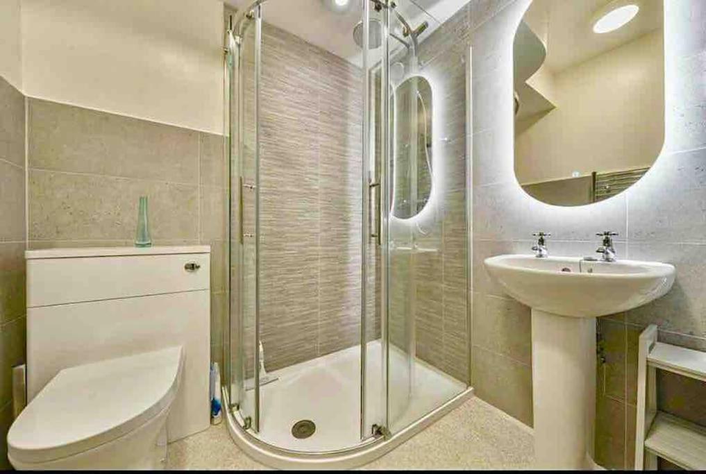 A Charming Luxury Apartment! Портинскейл Экстерьер фото