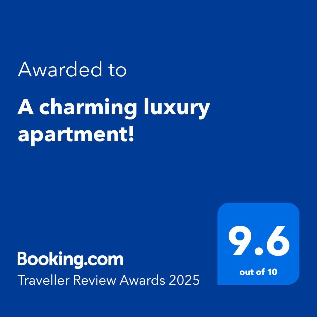 A Charming Luxury Apartment! Портинскейл Экстерьер фото